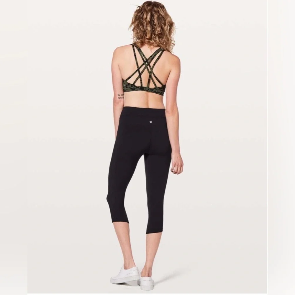 2018 Lululemon Free To Be Serene Bra Efflorescent Barracks Green Black Size 6